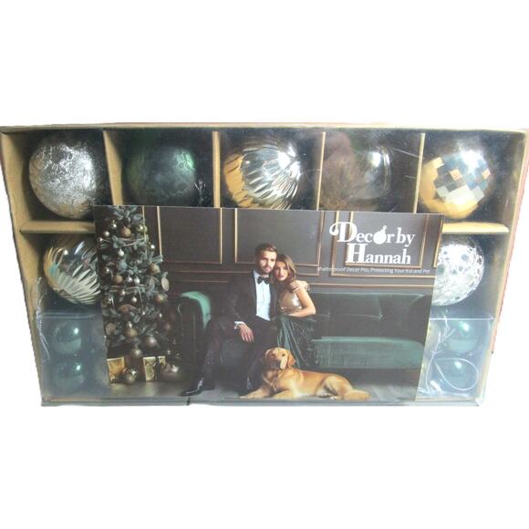 Decor by Hannah Other - Decor by Hannah 50ct Christmas Ornaments Green & Gold Shatterproof Holiday Decor